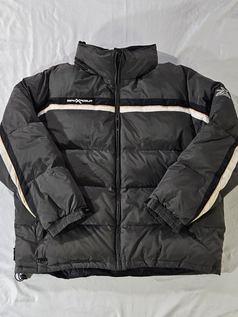 Vintage ZeroXposur Down Puffer Jacket Men’s XL Black White Striped Heavy Winter